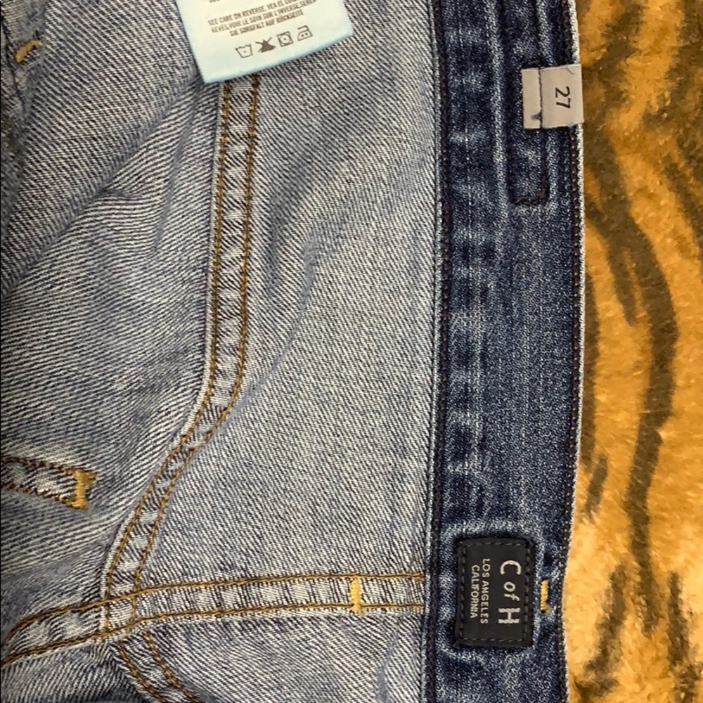 Denim - Picture 5 of 6